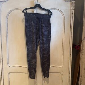 Lululemon Athletica Charcoal Joggers